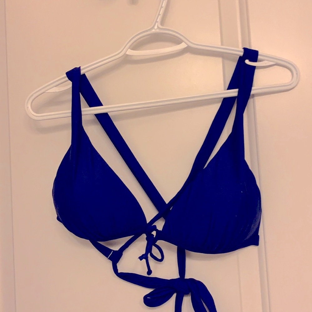 Bikini top